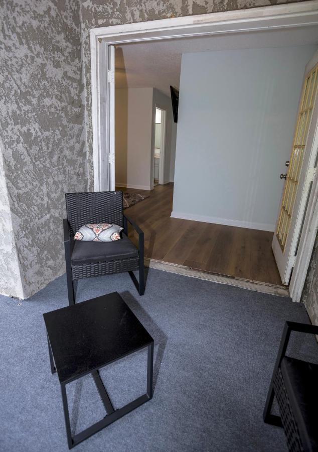 Elegant 3 Bedroom Apt With Free Parking And Balcony Nashville Exterior foto
